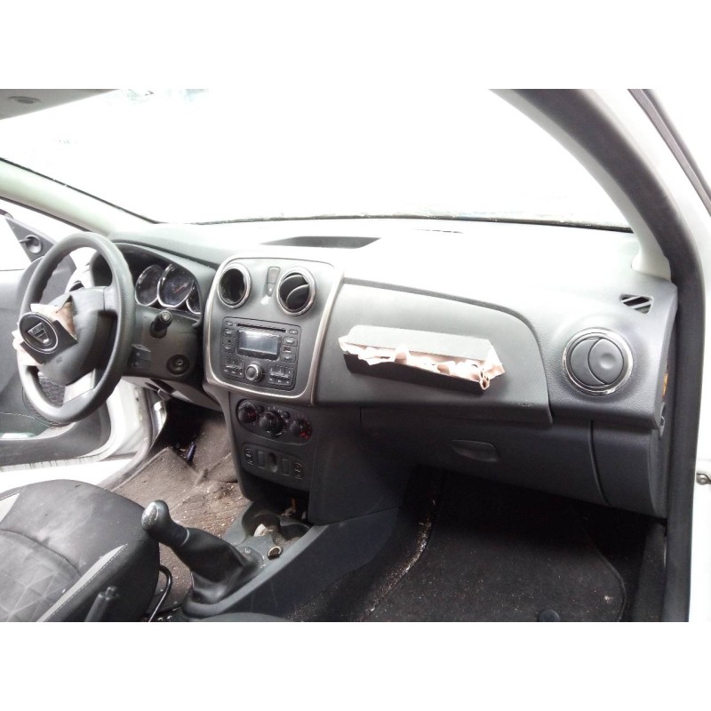 Recambio de salpicadero para dacia sandero stepway ambiance referencia OEM IAM   