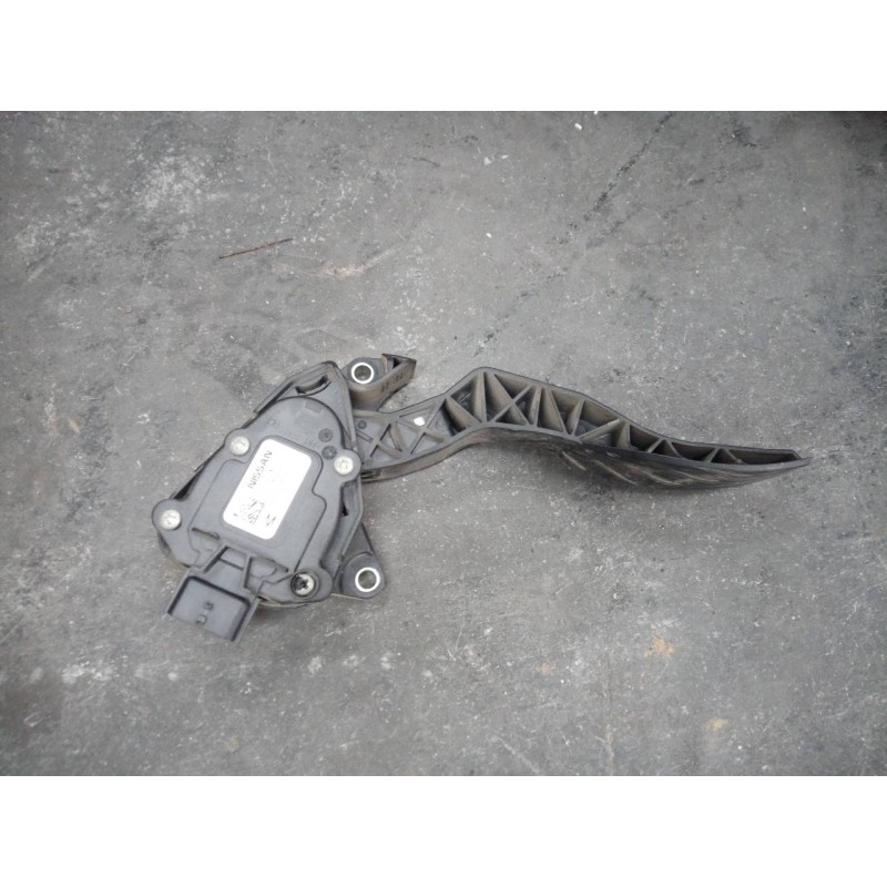 Recambio de pedal acelerador para nissan x-trail (t32) acenta referencia OEM IAM 180024BA0B 6PV00997815 