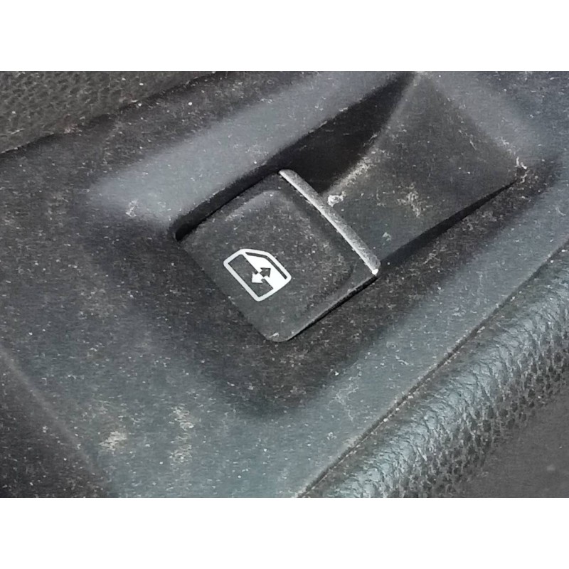 Recambio de mando elevalunas trasero izquierdo para seat leon st (5f8) fr advanced referencia OEM IAM   