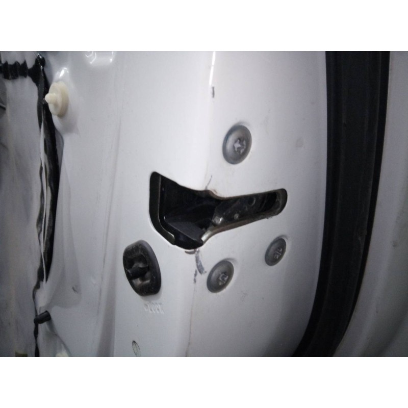 Recambio de cerradura puerta trasera derecha para nissan x-trail (t32) acenta referencia OEM IAM   