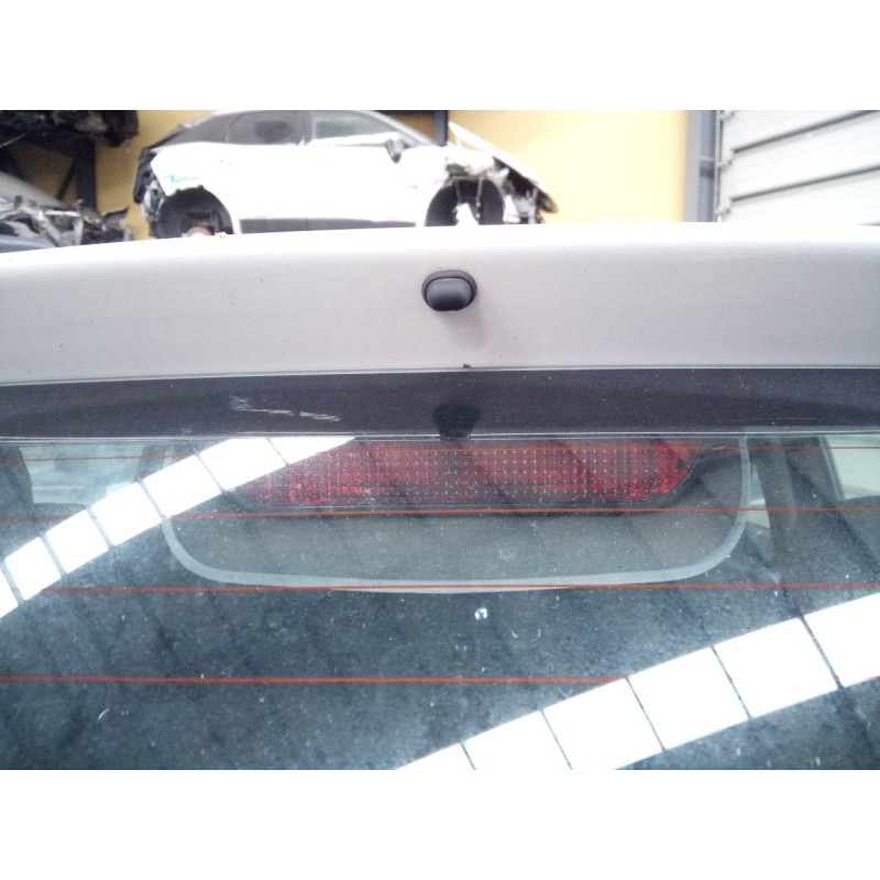 Recambio de luz central de freno para dacia sandero stepway ambiance referencia OEM IAM   