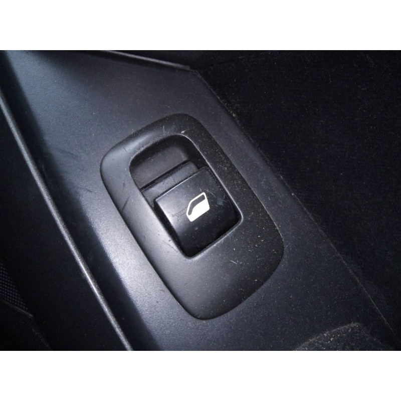 Recambio de mando elevalunas trasero derecho para citroen c4 picasso exclusive referencia OEM IAM   