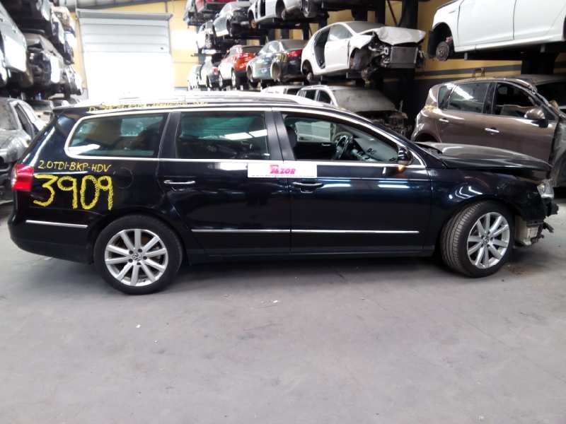 volkswagen passat variant (3c5) del año 2008