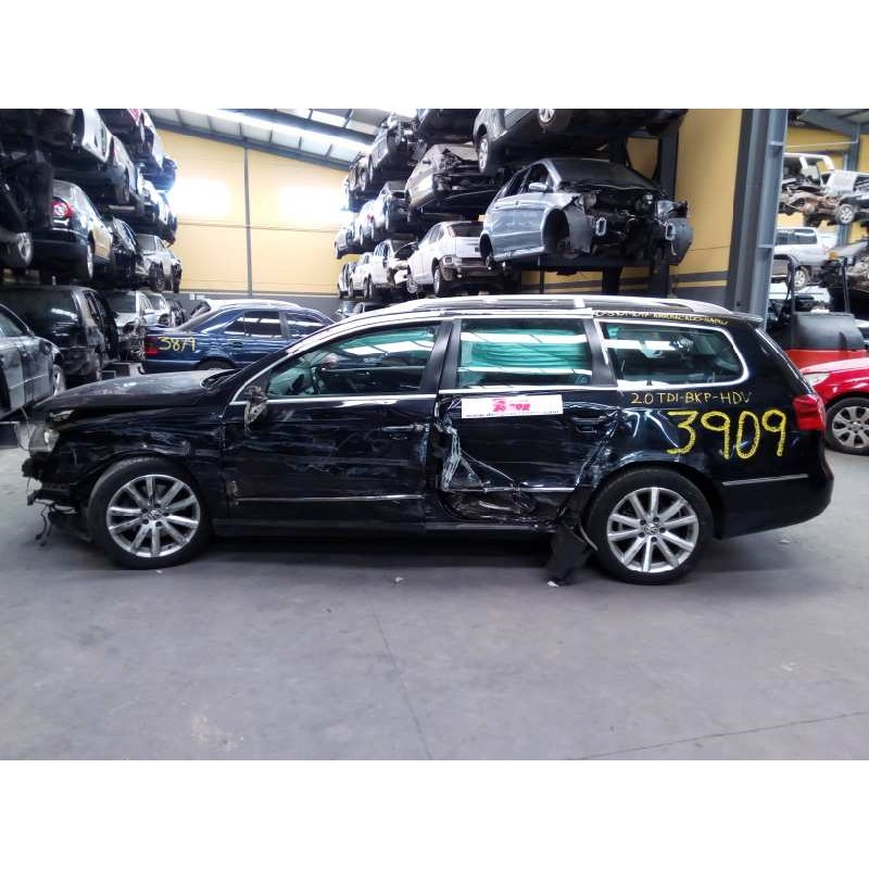 volkswagen passat variant (3c5) del año 2008