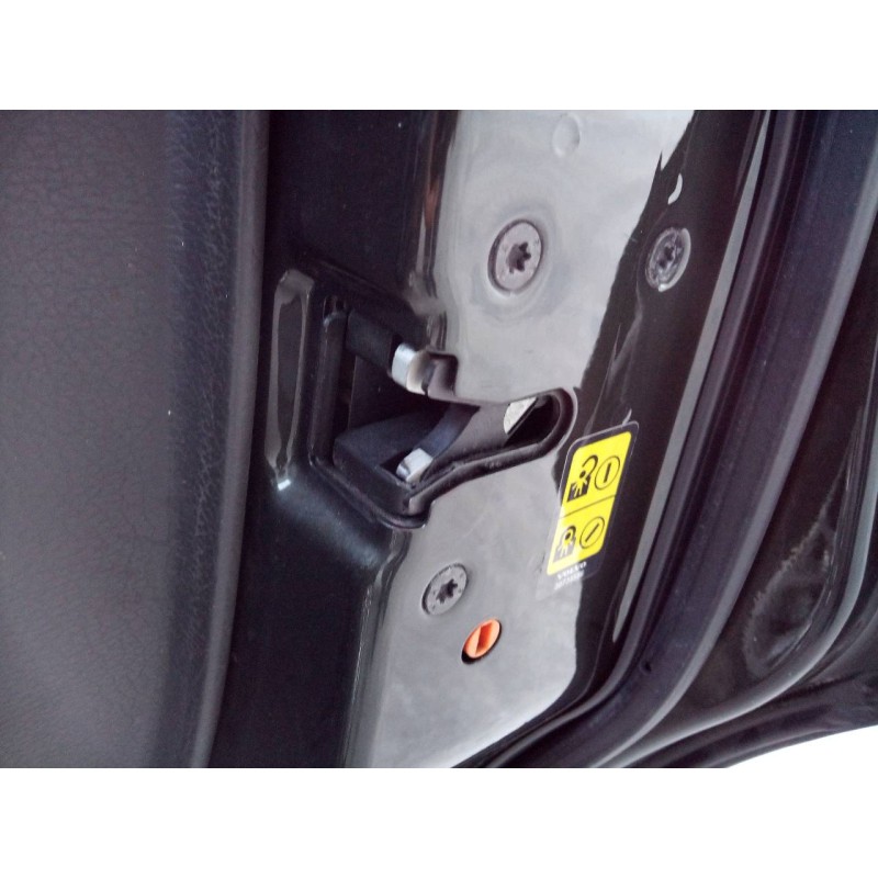 Recambio de cerradura puerta trasera derecha para volvo xc90 d5 referencia OEM IAM   