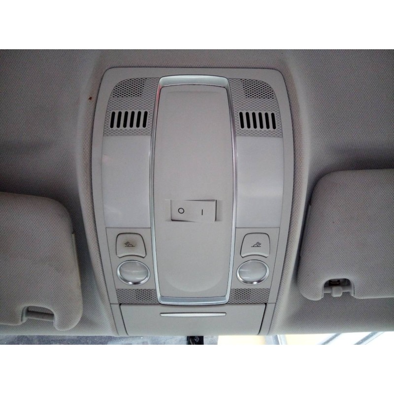 Recambio de luz interior para audi a6 berlina (4f2) 2.7 tdi referencia OEM IAM   