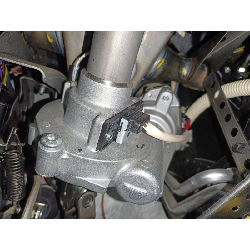 Recambio de columna direccion para toyota yaris hybrid active referencia OEM IAM   