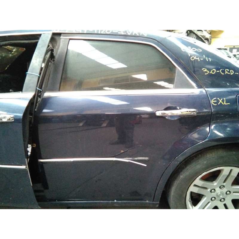 Recambio de puerta trasera izquierda para chrysler 300 c 3.0 crd referencia OEM IAM   