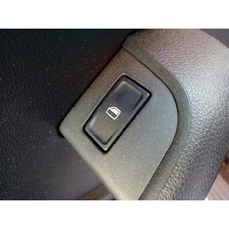 Recambio de mando elevalunas trasero izquierdo para skoda octavia lim. (5e3) style referencia OEM IAM   