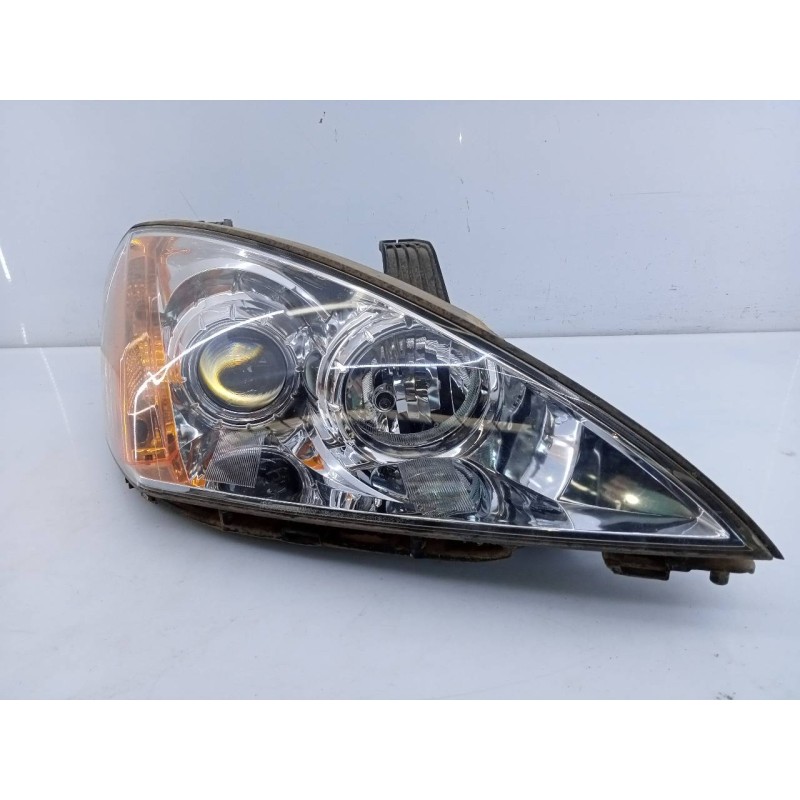 Recambio de faro derecho para ssangyong kyron 200 xdi limited referencia OEM IAM 2147801  