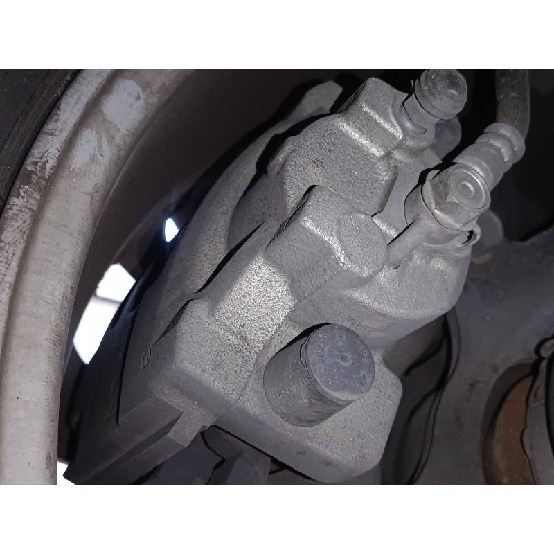 Recambio de pinza freno delantera derecha para toyota yaris hybrid active referencia OEM IAM   