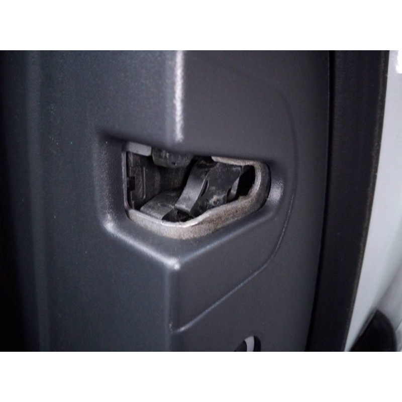 Recambio de cerradura puerta trasera derecha para peugeot 508 gt referencia OEM IAM   