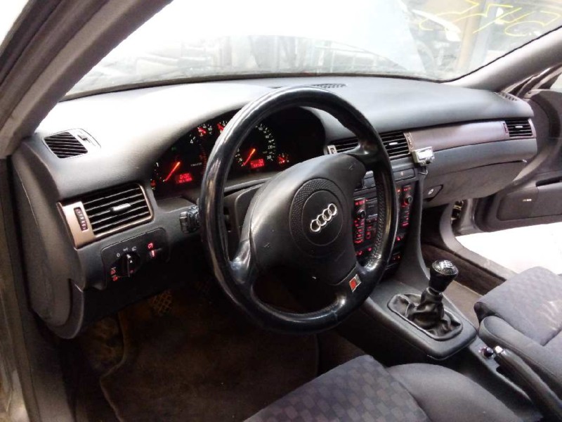 audi a6 avant (4b5) del año 2000