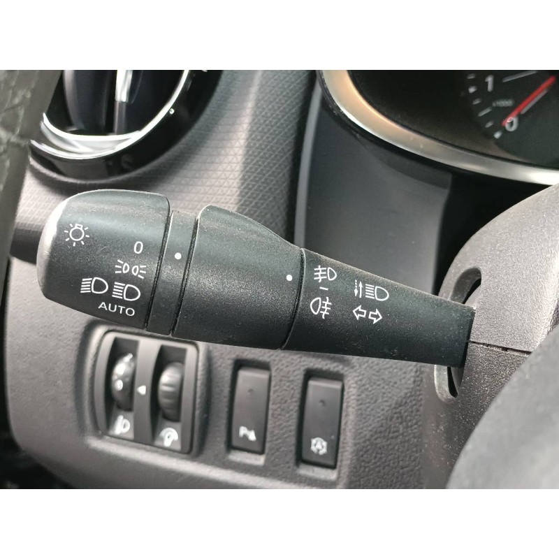 Recambio de mando intermitentes para renault clio iv limited referencia OEM IAM   