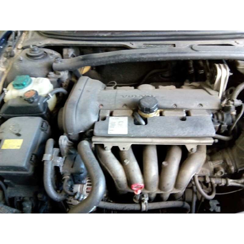 volvo s80 berlina del año 2001