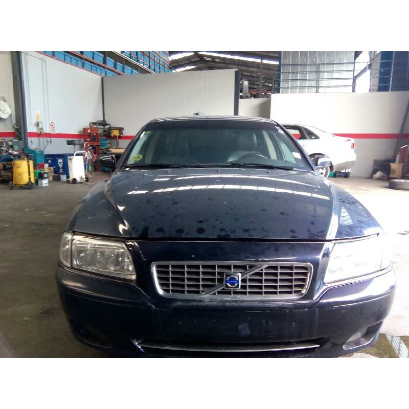 volvo s80 berlina del año 2001