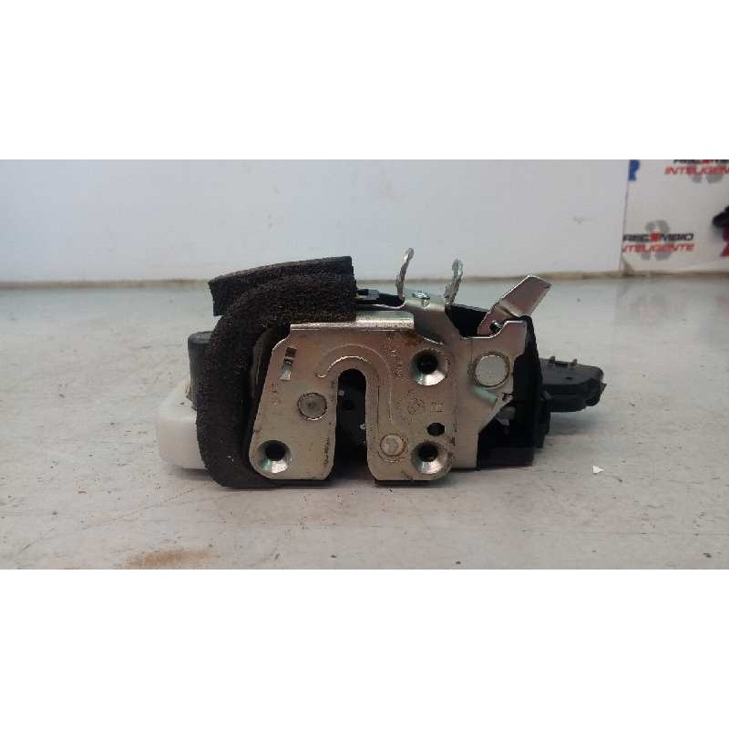 Recambio de cerradura puerta delantera derecha para nissan juke (f15) acenta referencia OEM IAM S5611550 M0923 