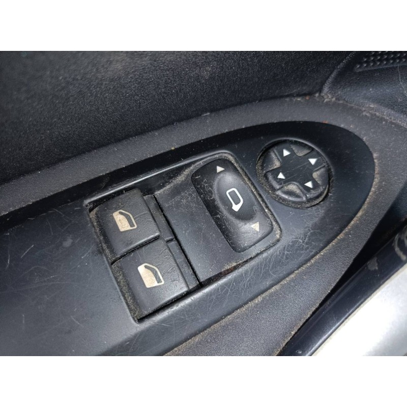 Recambio de mando elevalunas delantero izquierdo para citroen ds4 design referencia OEM IAM   