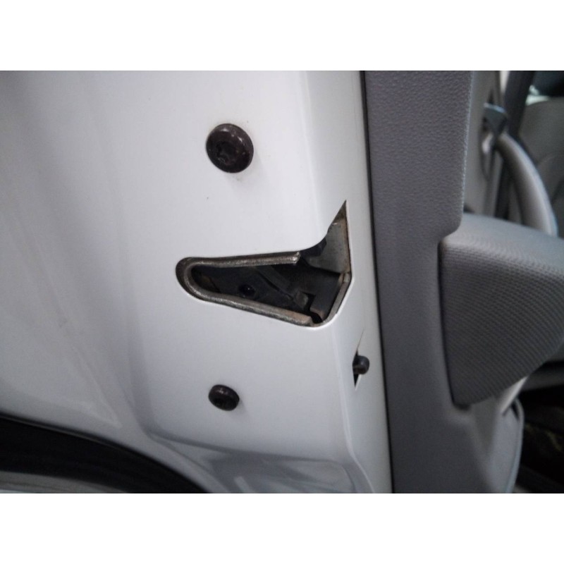 Recambio de cerradura puerta trasera izquierda para bmw x3 (e83) 2.0d referencia OEM IAM   