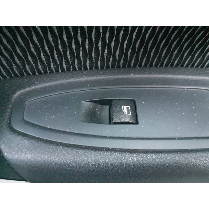 Recambio de mando elevalunas delantero derecho para bmw serie 1 lim. (f20) 116d efficientdynamics edition referencia OEM IAM   