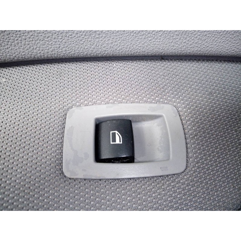 Recambio de mando elevalunas trasero izquierdo para bmw x3 (e83) 2.0d referencia OEM IAM   