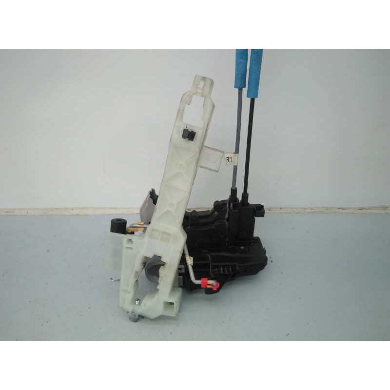 Recambio de cerradura puerta delantera derecha para hyundai kona style 2wd referencia OEM IAM 908530S024FRR1  