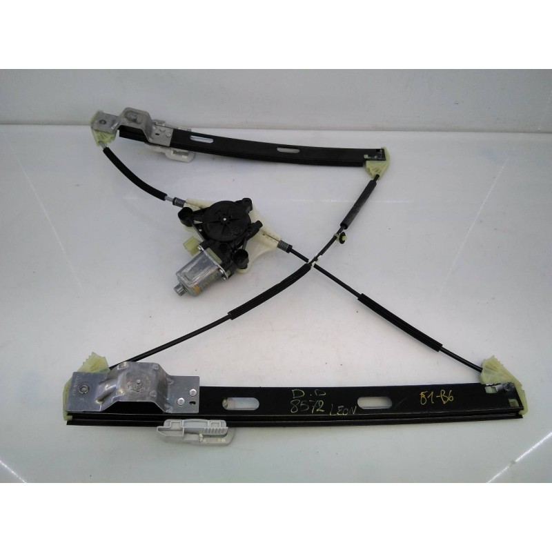 Recambio de elevalunas delantero derecho para seat leon (5f1) style visio edition referencia OEM IAM 5Q0959802C  