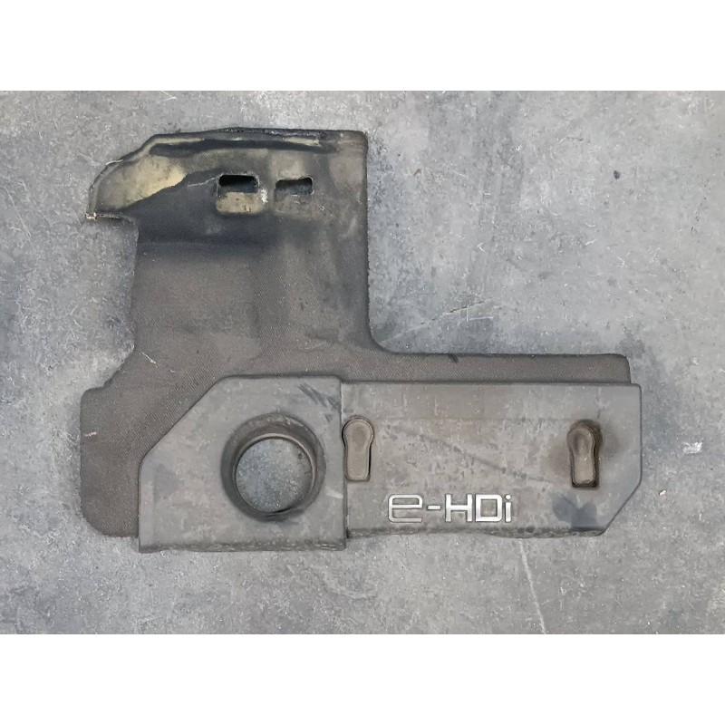 Recambio de tapa motor para citroen ds4 design referencia OEM IAM   