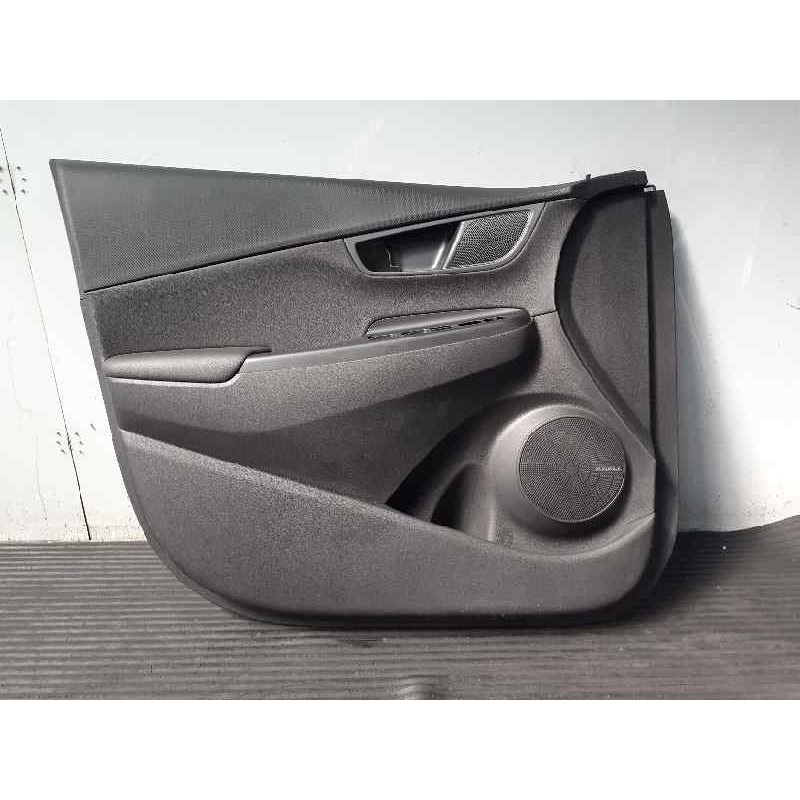 Recambio de guarnecido puerta delantera izquierda para hyundai kona style 2wd referencia OEM IAM 82330J9010 82330J9020TRY 