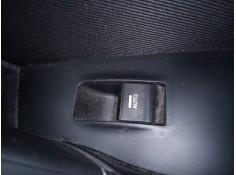 Recambio de mando elevalunas trasero derecho para hyundai i40 comfort referencia OEM IAM   