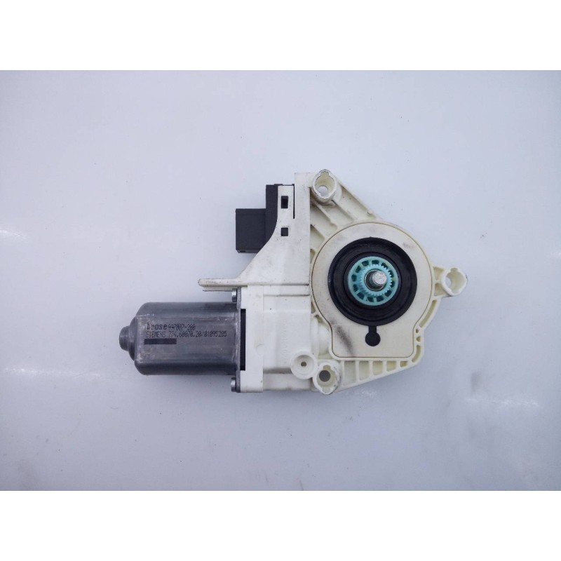 Recambio de motor elevalunas trasero izquierdo para audi a6 berlina (4f2) 2.4 referencia OEM IAM 4F0959801C  