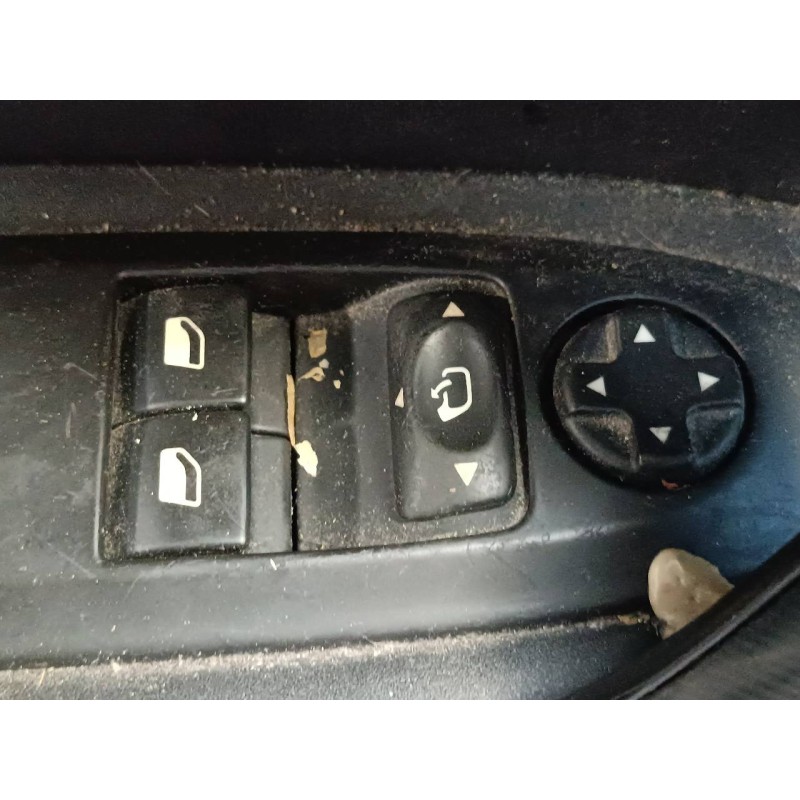 Recambio de mando elevalunas delantero izquierdo para citroen ds4 design referencia OEM IAM   