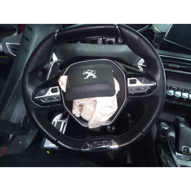 Recambio de volante para peugeot 3008 gt referencia OEM IAM   