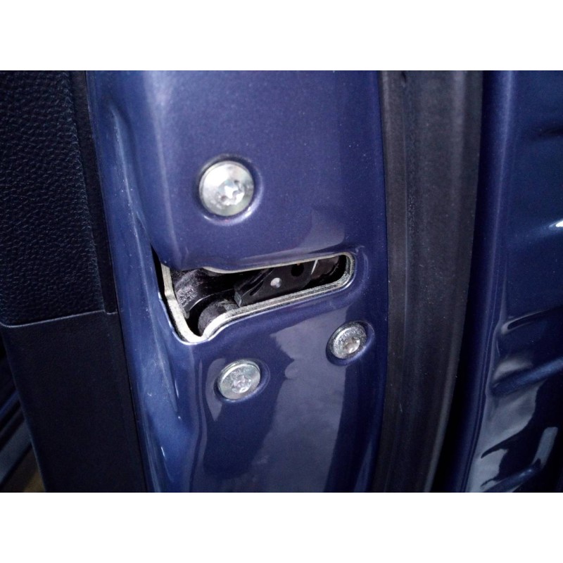 Recambio de cerradura puerta delantera derecha para hyundai ix35 style 2wd referencia OEM IAM   