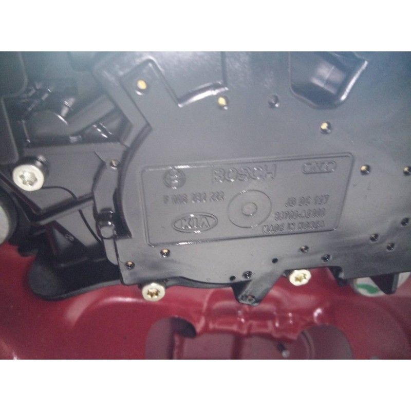 Recambio de motor limpia trasero para kia cee´d drive referencia OEM IAM 98700A2000  