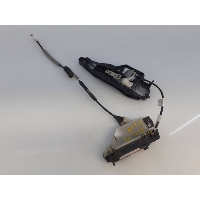 Recambio de cerradura puerta trasera derecha para peugeot 208 active referencia OEM IAM 9812501180  