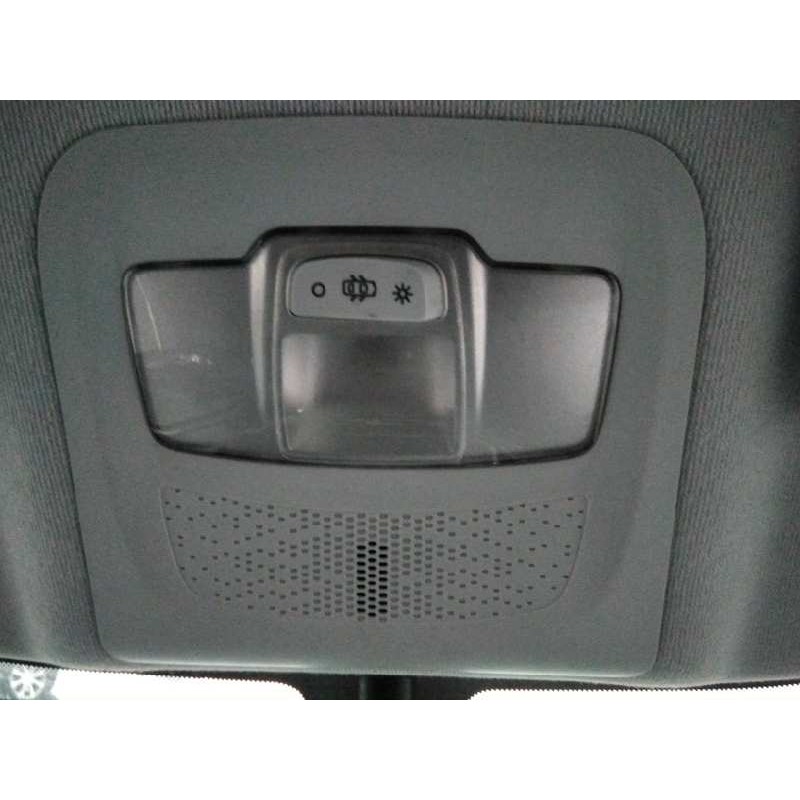 Recambio de luz interior para peugeot 208 active referencia OEM IAM   