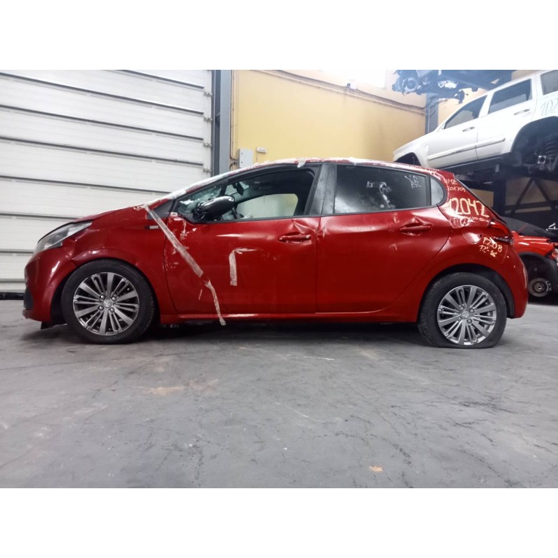 peugeot 208 del año 2016