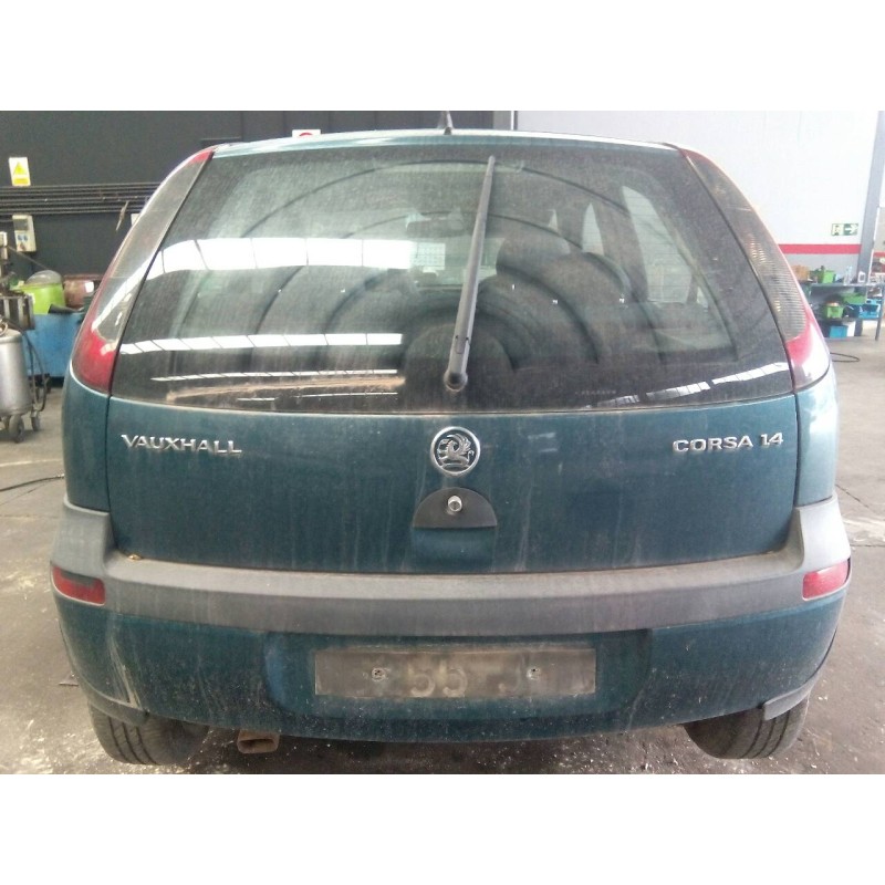 opel corsa c del año 2001