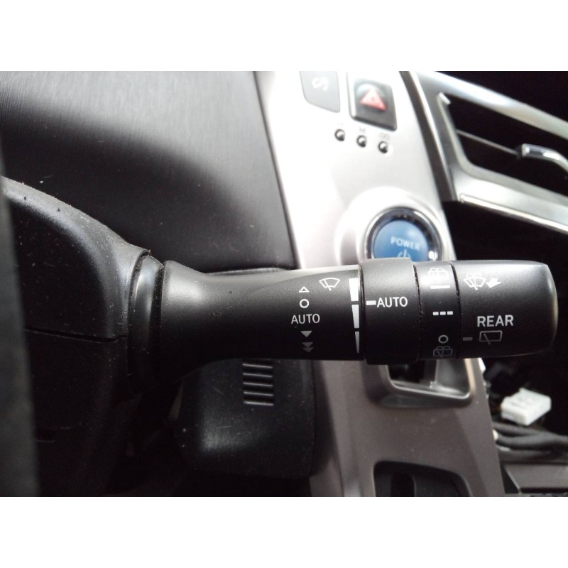 Recambio de mando limpia para toyota prius+ eco referencia OEM IAM   