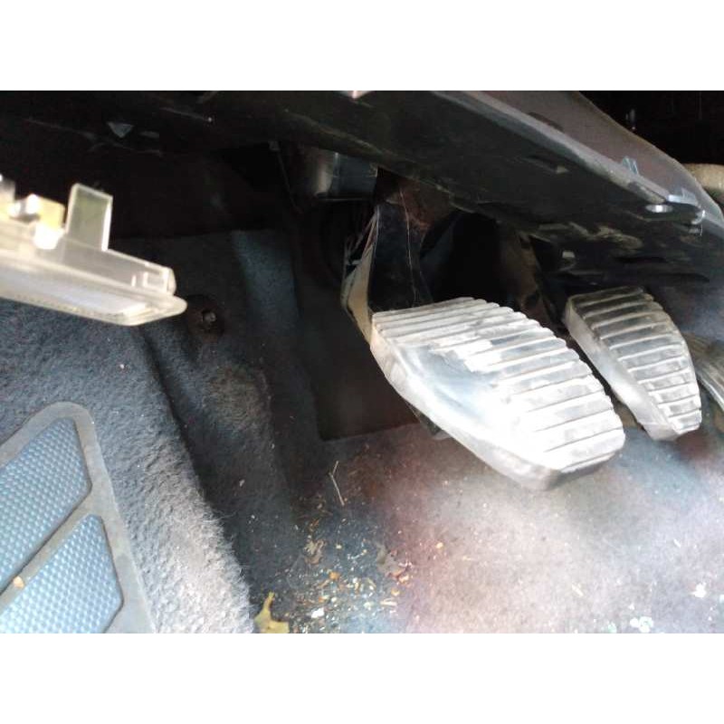 Recambio de pedal embrague para peugeot 5008 allure referencia OEM IAM   