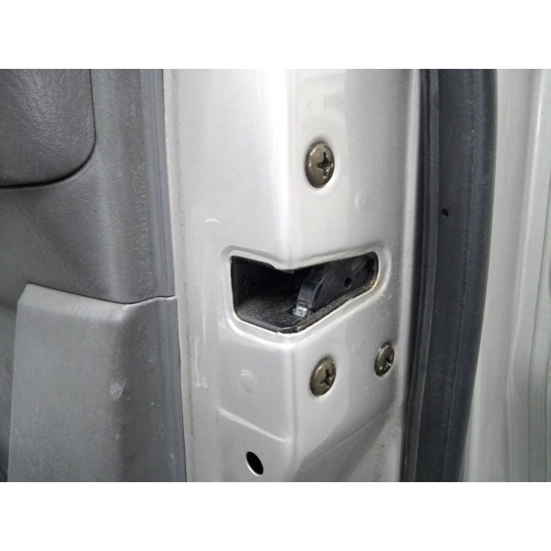 Recambio de cerradura puerta delantera derecha para hyundai terracan (hp) 2.9 crdi gls referencia OEM IAM   