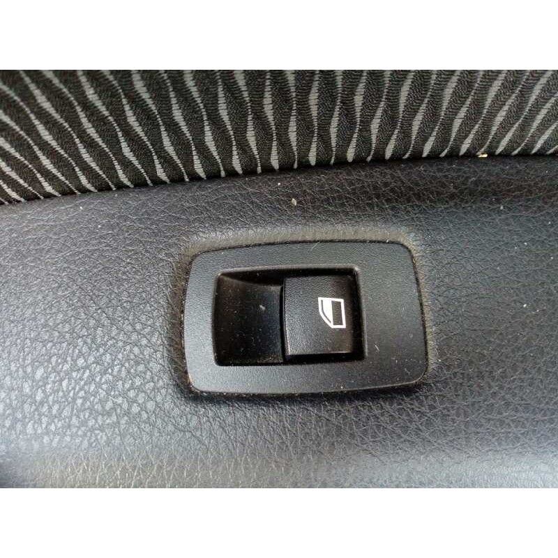 Recambio de mando elevalunas trasero derecho para bmw serie 1 lim. (f20) 116d referencia OEM IAM 61319208107  