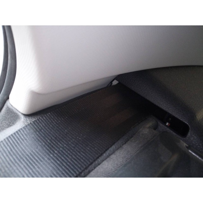 Recambio de cinturon seguridad trasero derecho para volkswagen golf vii lim. (5g1) edition bluemotion referencia OEM IAM   