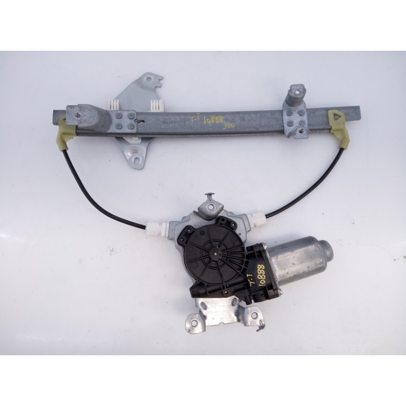 Recambio de elevalunas trasero izquierdo para nissan qashqai (j10) acenta referencia OEM IAM 402191A010713 1528292T12 