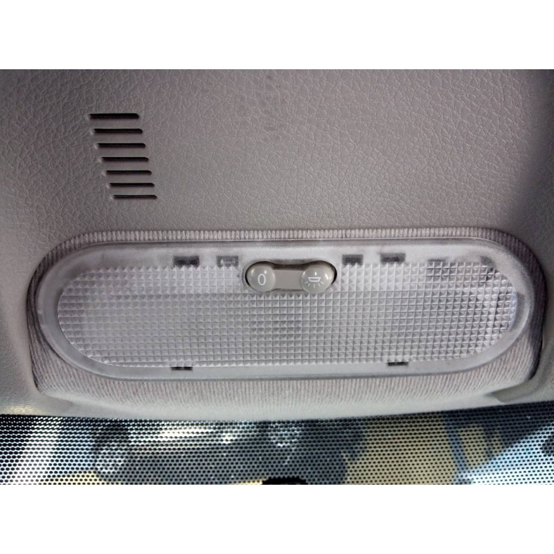 Recambio de luz interior para dacia dokker express ambiance referencia OEM IAM   