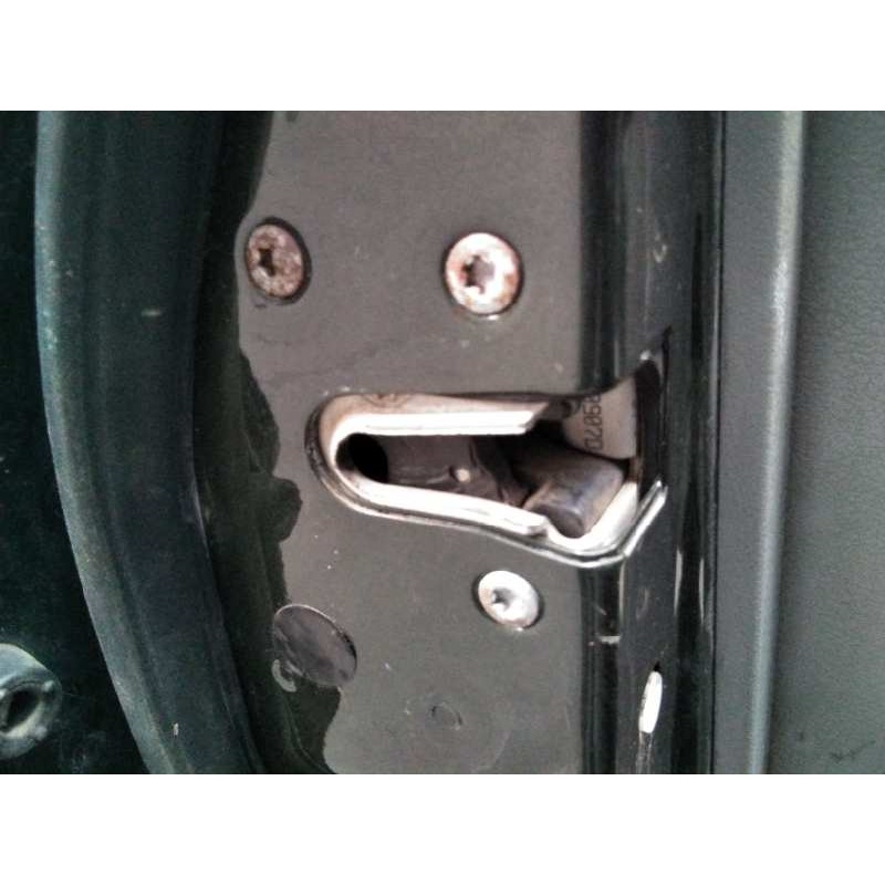 Recambio de cerradura puerta trasera izquierda para jeep patriot limited referencia OEM IAM   