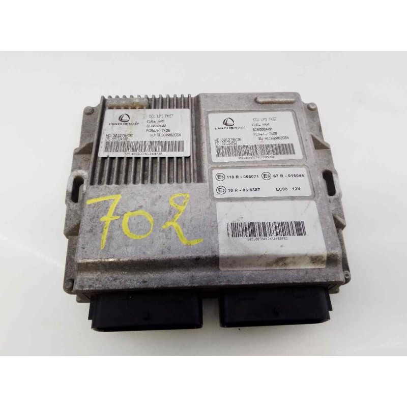 Recambio de centralita motor uce para dacia dokker express ambiance referencia OEM IAM 30127836 591334000 