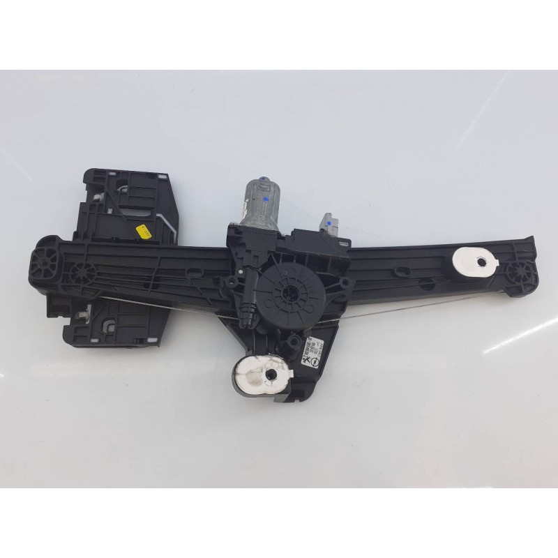 Recambio de elevalunas trasero derecho para peugeot 208 (p2) allure referencia OEM IAM 9829045580  