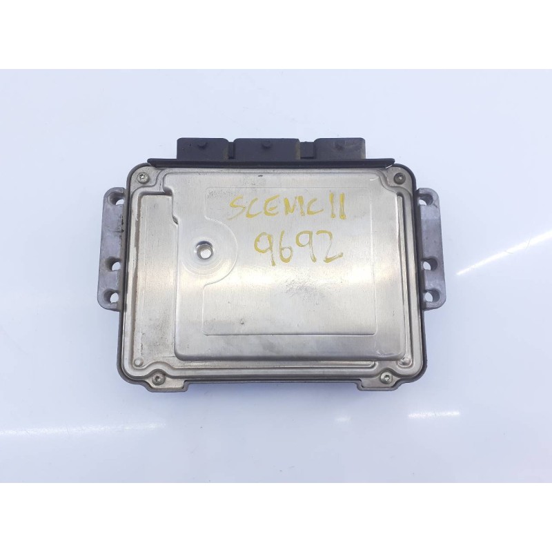 Recambio de centralita motor uce para renault scenic ii authentique referencia OEM IAM 8200305678 0281011275 